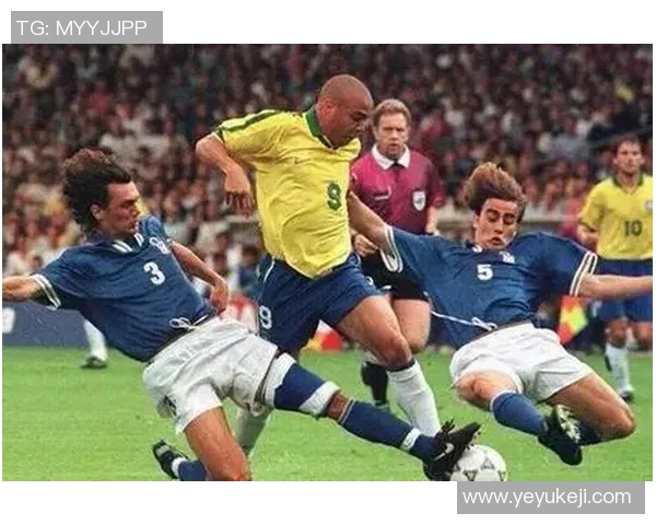 足球明星5号球员的传奇故事与辉煌成就全解析